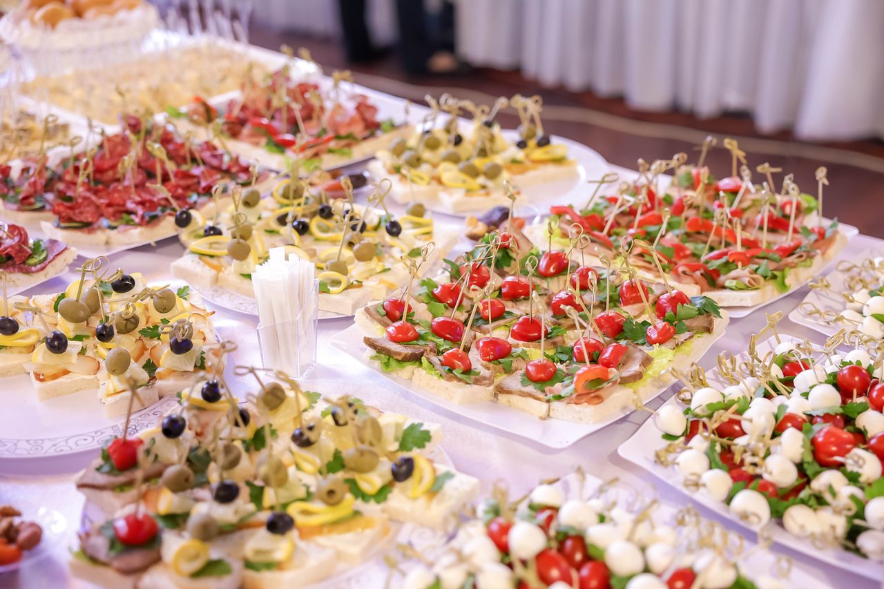 Cócteles y tapas catering